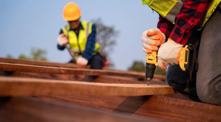 Expert Emergency Roof Repairs services in Murdock, IL